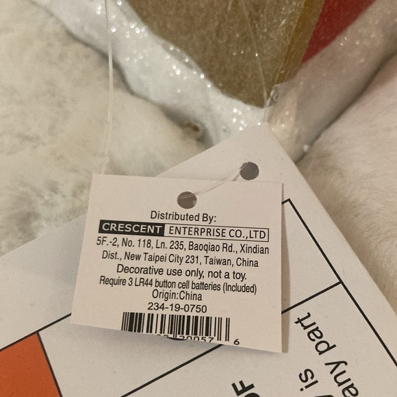 Target BP 2023 Christmas Ski Chalet House - Picture 8 of 11